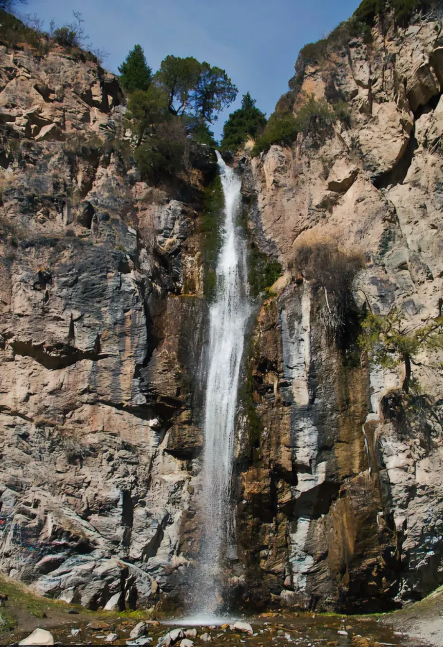 Kegeti Waterfall, Chuy