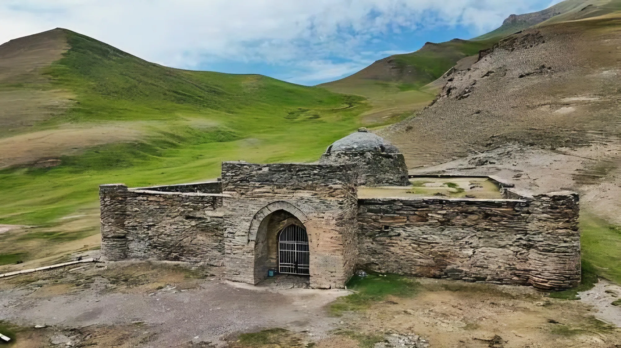 Tash-Rabat Caravanserai, Naryn, Kyrgyzstan