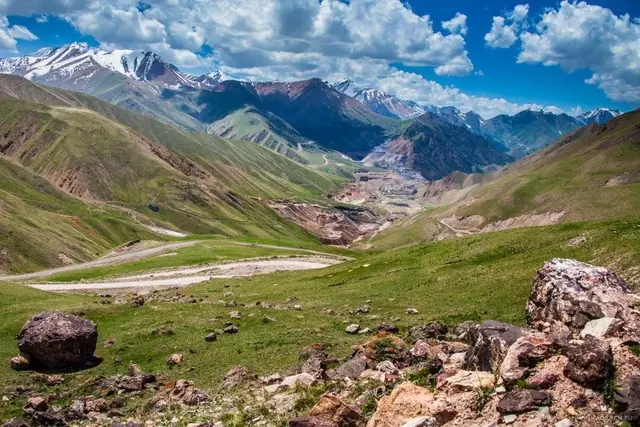 Kara-Keche Gorge, Naryn